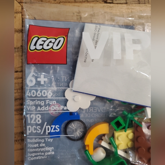 LEGO 40606 Spring Fun VIP Add-On Pack - Picture 4 of 4